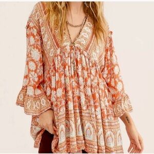 FREE PEOPLE (gently worn) Moonlight Dance Tunic Top Size: SMALL